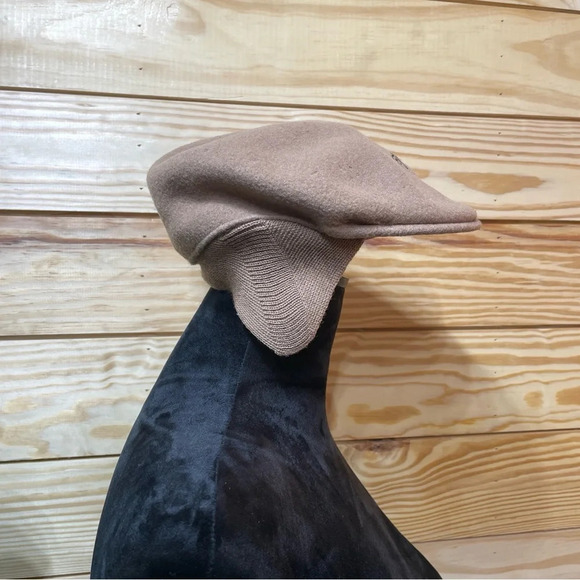 Vintage Royal Troon Golf Club Flat Cap Beret Camel Tan with Perfect Logo Kangol - Picture 6 of 9